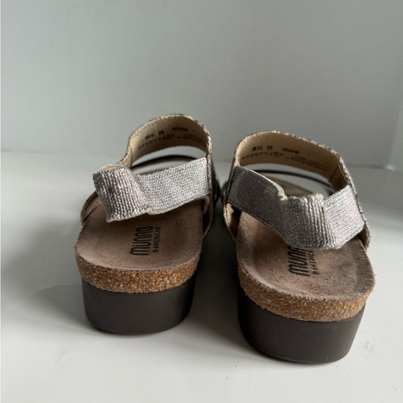 Munroe Pisces Women’s Sandals. Size 8.5 - Picture 11 of 12
